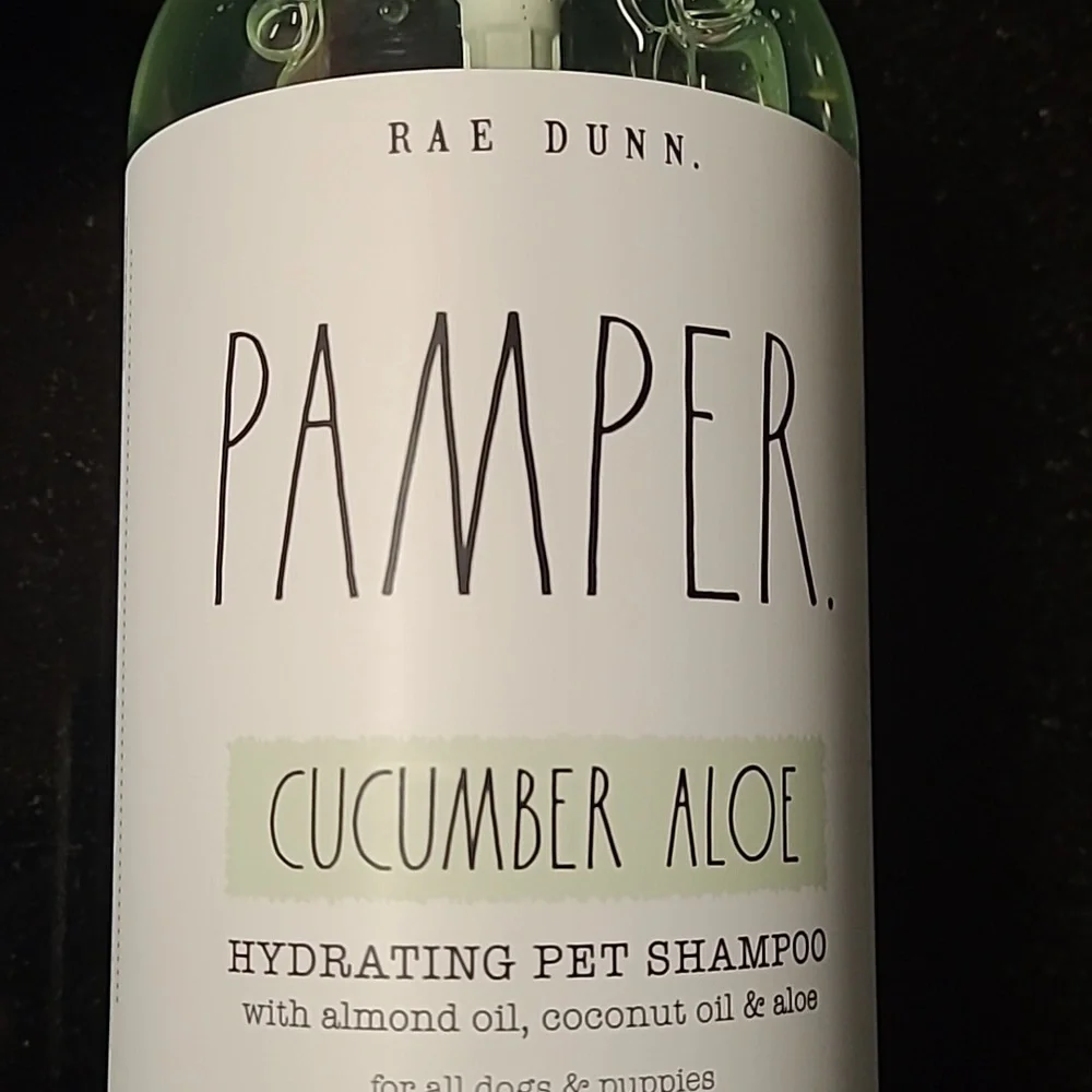 Rae Dunn Hydrating Pet Shampoo
